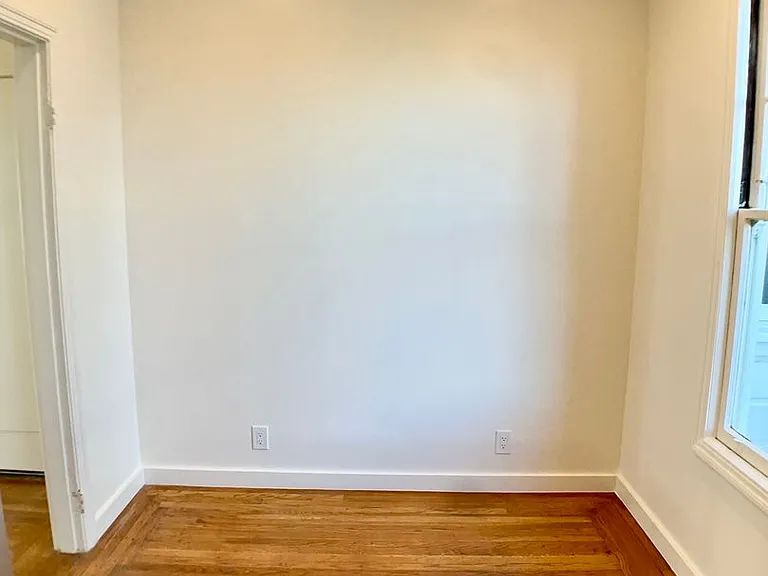 2760 Sutter St #304 — Photo 7
