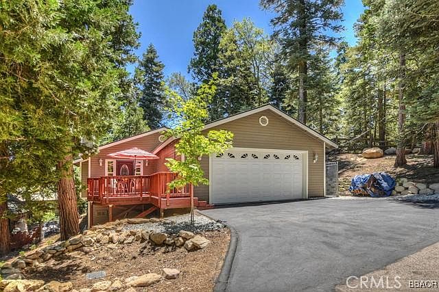 1st image of 300 Cedarbrook Dr