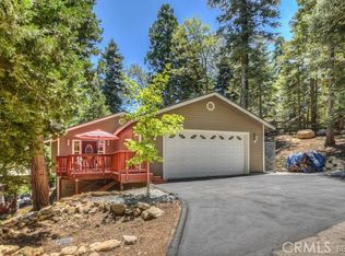 300 Cedarbrook Dr, Twin Peaks, CA 92391