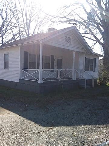 1st image of 405 N Lincoln St