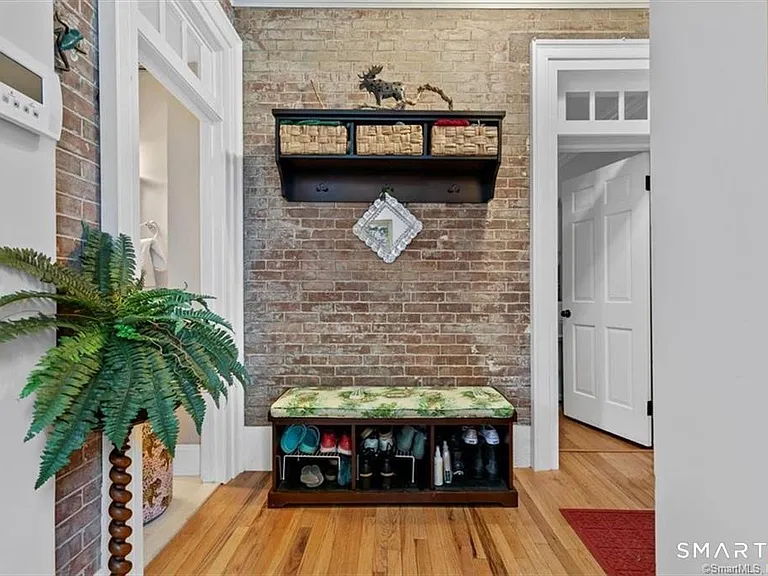 7 Wooster Pl #2 — Photo 6