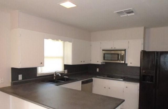 1st image of 2717 University Ave