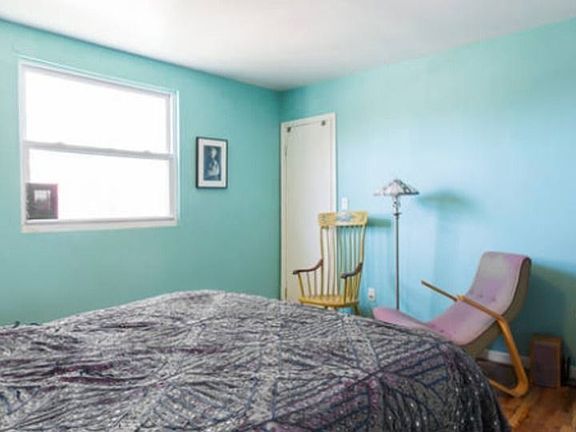 5th image of 251 E 19th St APT 2