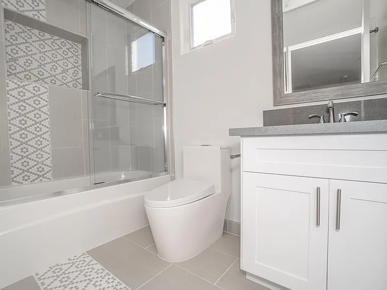 3913 Brighton Ave — Photo 30