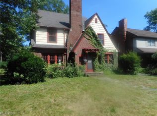 3305 Enderby Rd, Shaker Heights, OH 44120