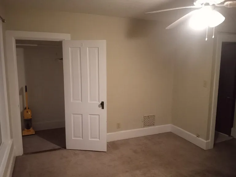 108 Byron St #2 — Photo 4