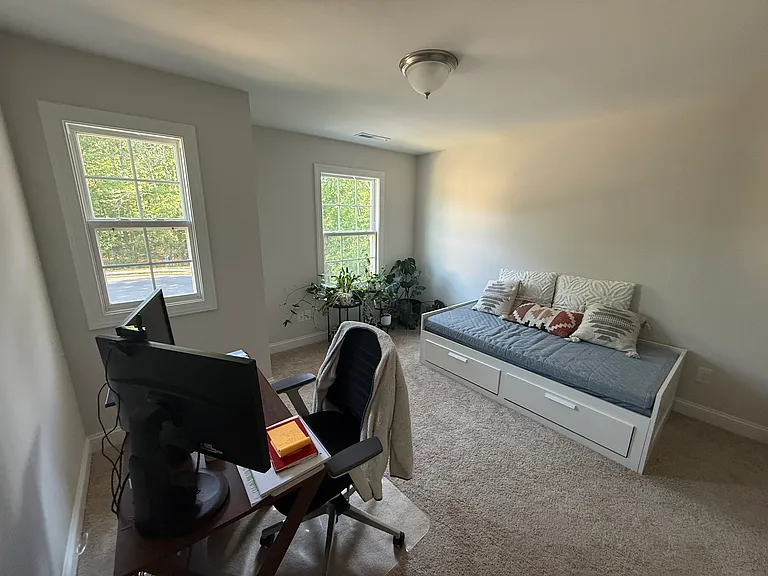 1112 Greatland Rd — Photo 40