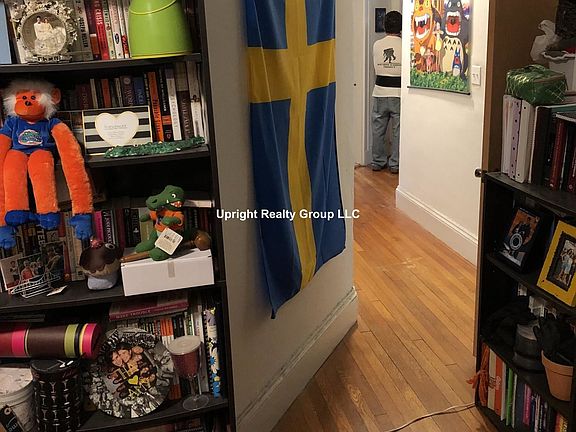 Hall to L/R