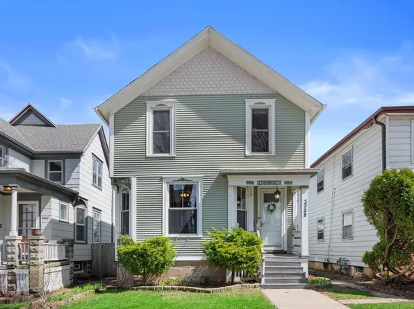 3328 N Bartlett AVENUE, Milwaukee, WI 53211