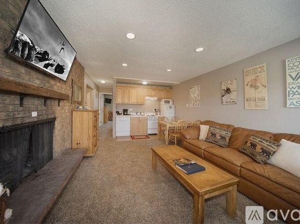 382 Hi Country Dr #315