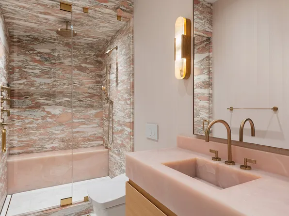 83 Spring Street image 11 of 15