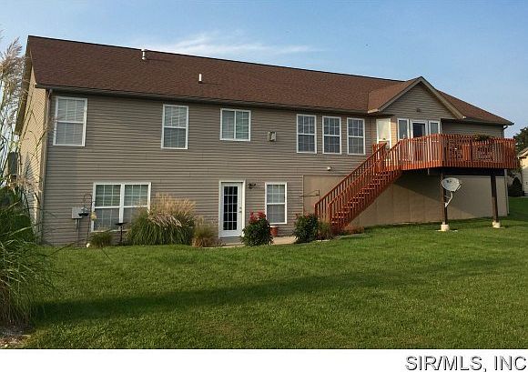 2nd image of 4818 Red Oak Dr
