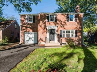 25 Creek Rd, Camp Hill, PA 17011