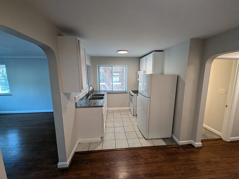 6695 Iris Ave — Photo 3
