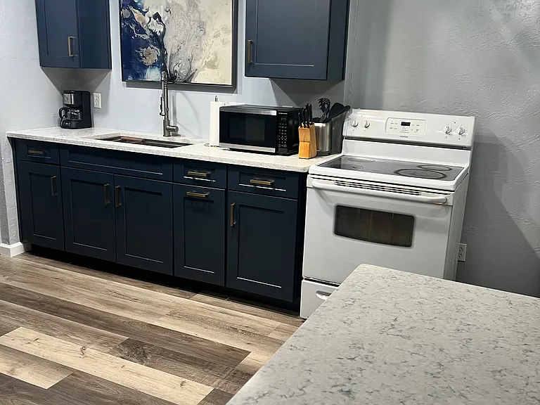 11120 Stratford Dr #211 — Photo 11