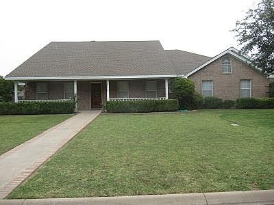 1st image of 2737 Oak Hills Trl