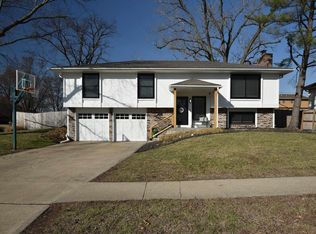 2809 SW Ashworth Pl, Topeka, KS 66614