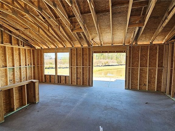 4th image of 204 Hasty Point Road