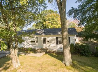 67 Brightside Ave, Warwick, RI 02889