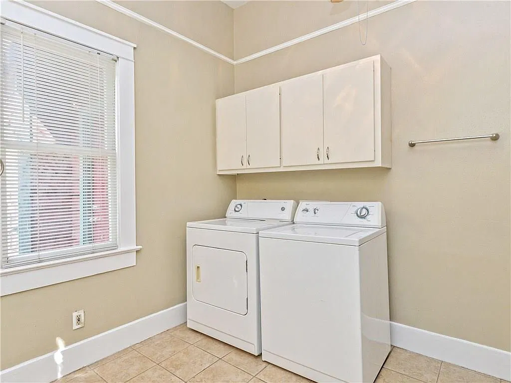 4 bed, 1402 sqft, $6,000 — Photo 3