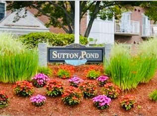 148 Main St APT A214, North Andover, MA 01845