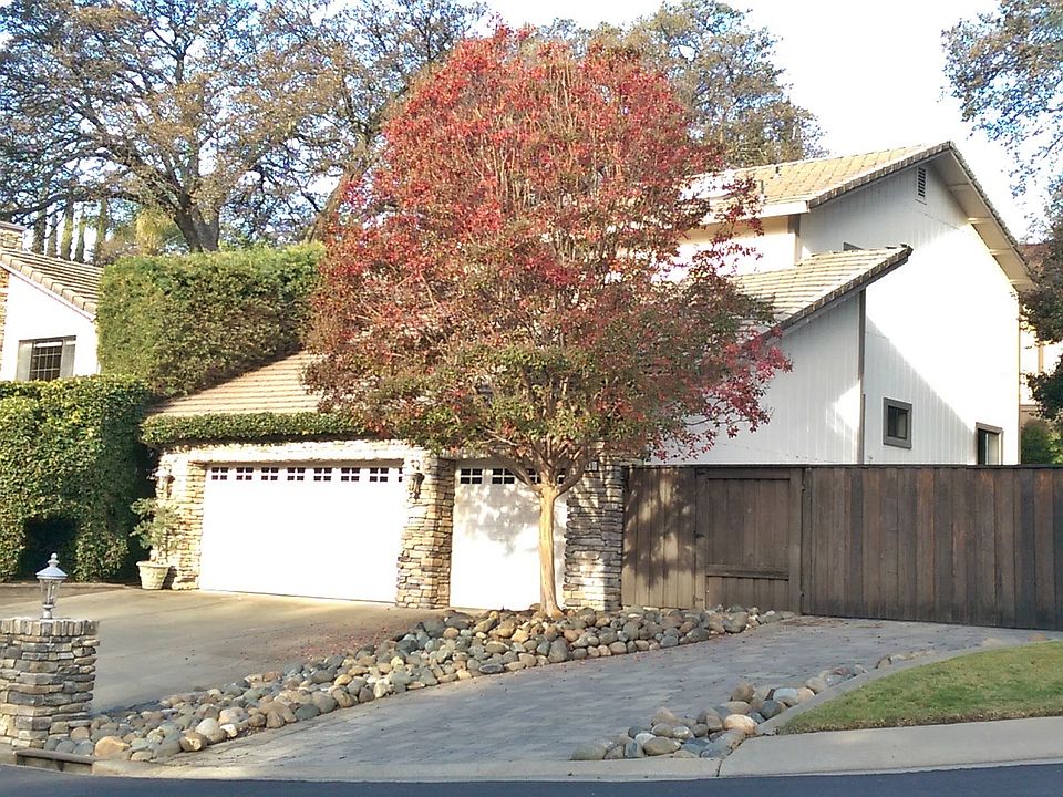 1st image of 101 Avaline Ct