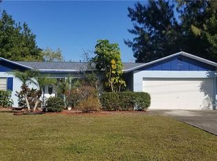 721 65th Ave E, Bradenton, FL 34203