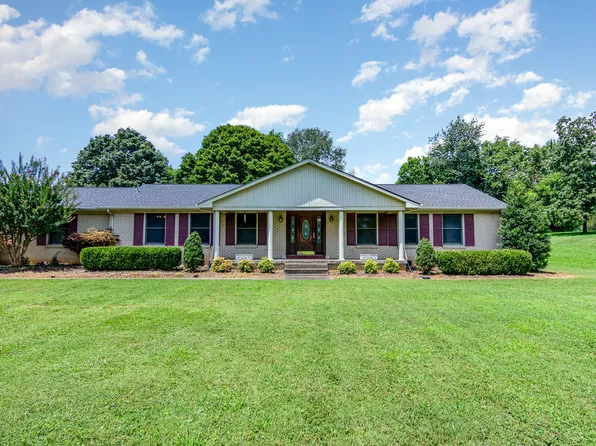 345 Peterson Ln, Clarksville, TN 37040