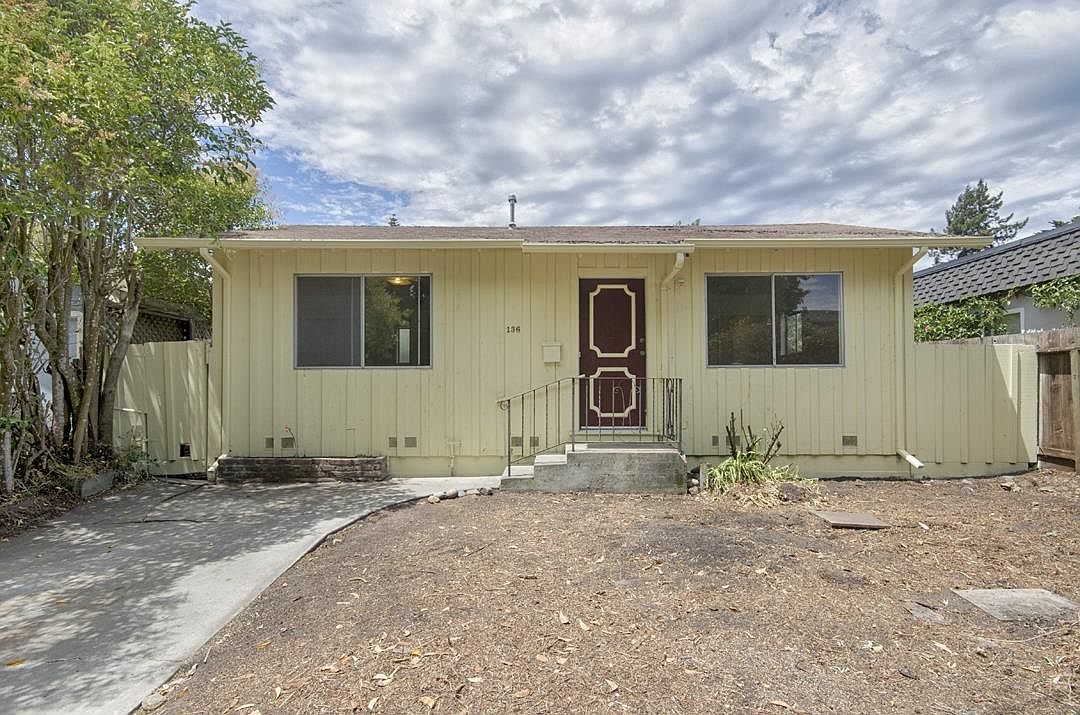 136 Toledo St Santa Cruz CA 95060 Zillow