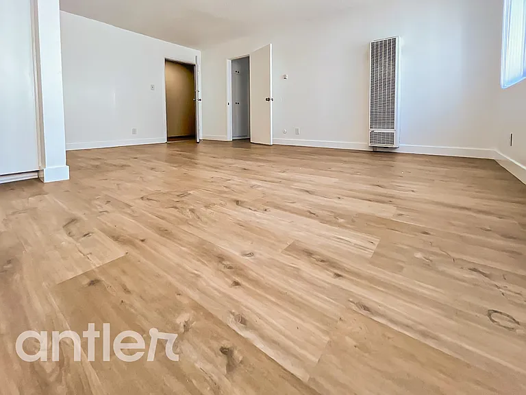 1903 S Victoria Ave #Z306 — Photo 7