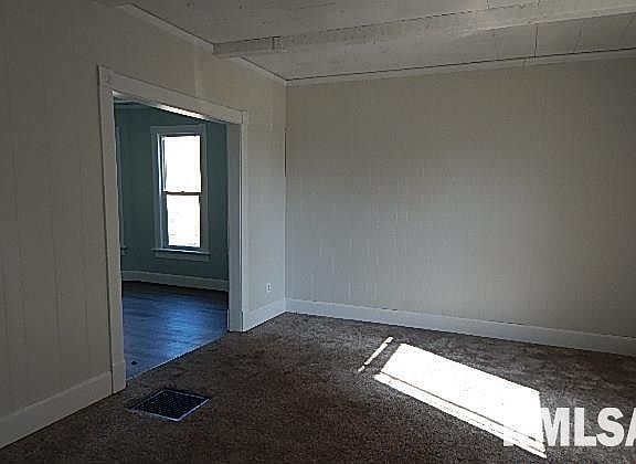 2nd image of 1854 W 8th St