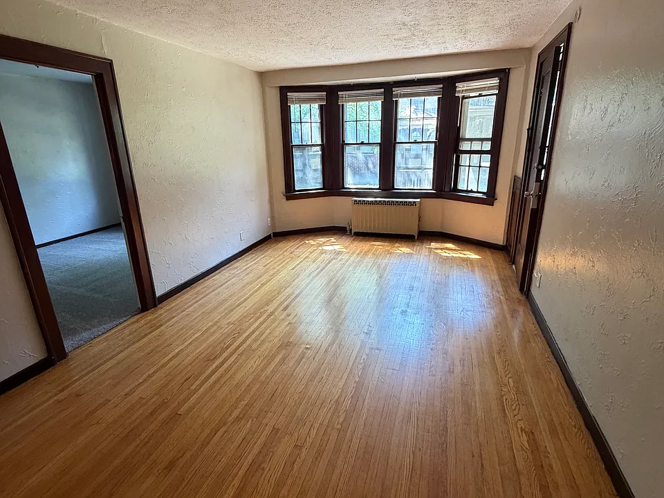 167 Sanders Rd #11