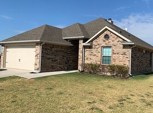 3925 Bennett Rd, Howe, TX 75459