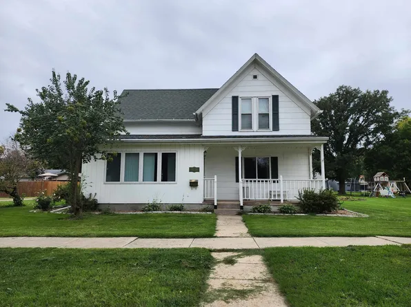405 NW 3rd St, Pocahontas, IA 50574