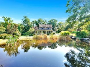 132 Old Croton Rd, Flemington, NJ 08822