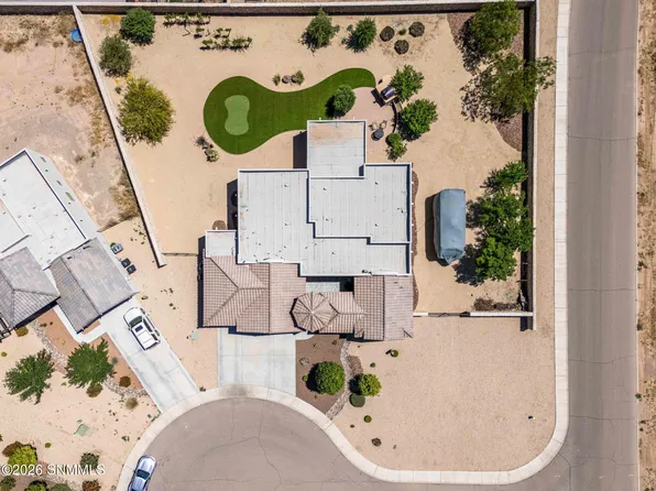391 Red Cap Ct, Las Cruces, NM 88007