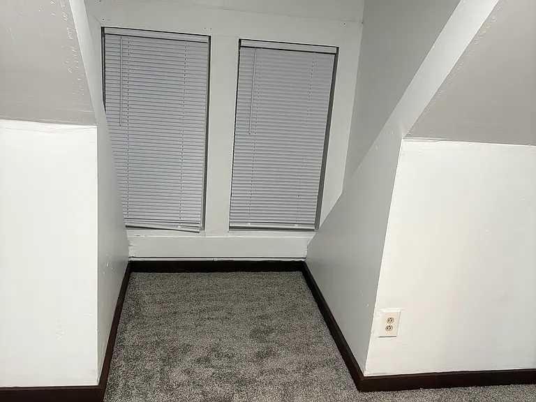 634 Pleasant St SE #2 — Photo 1