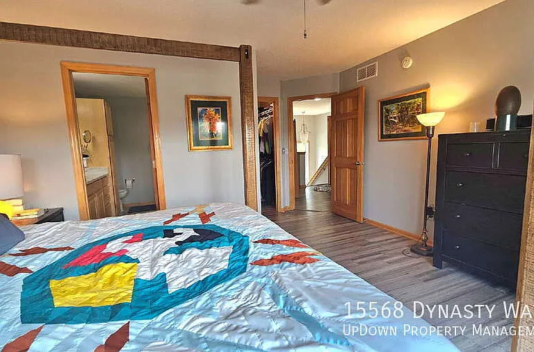 15568 Dynasty Way — Photo 9