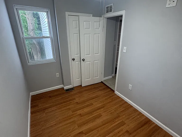 24 E Abbottsford Ave — Photo 10