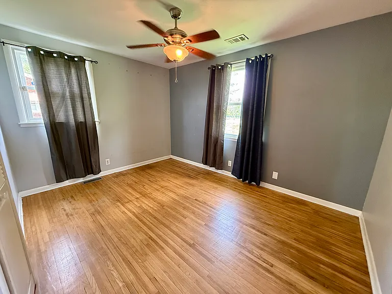3404 Durrett Dr — Photo 16