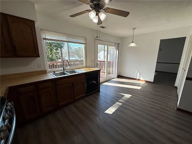 3815 Samia Ct — Photo 15