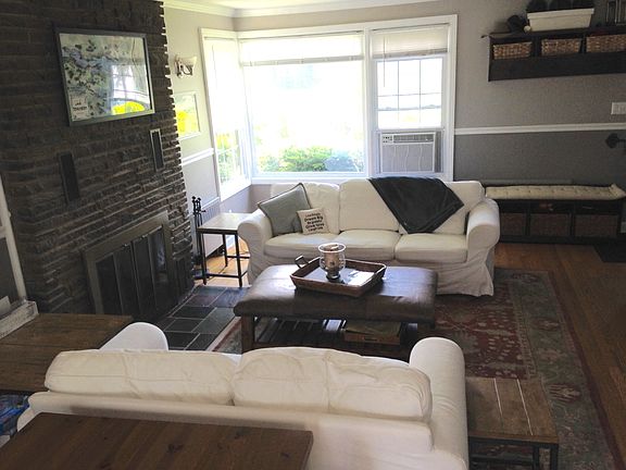 2nd image of 138 Willis Ave