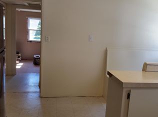128 Centre Ave #1, Rockland, MA 02370