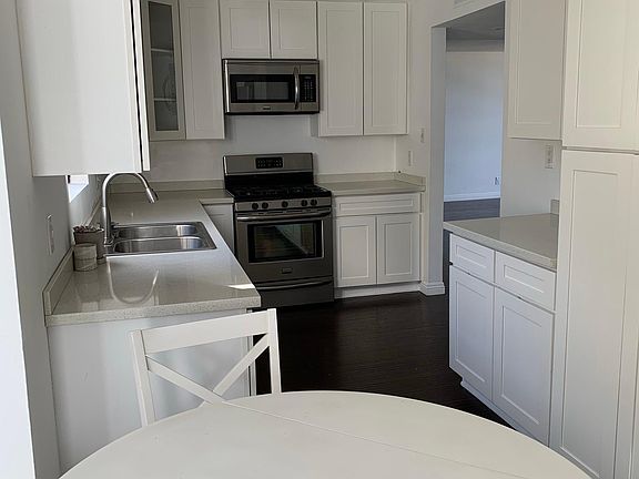 2nd image of 466 Milford St APT 303