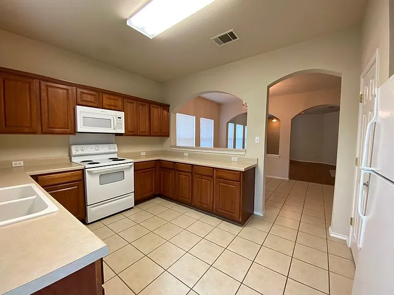 207 Brown St — Photo 11