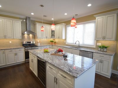 211 Johnson Ln, Parlin, NJ, 08859