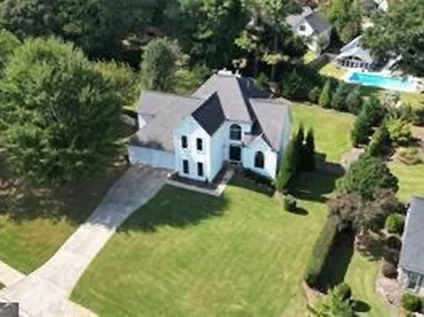 10590 Stone Point Pl, Johns Creek, GA 30097