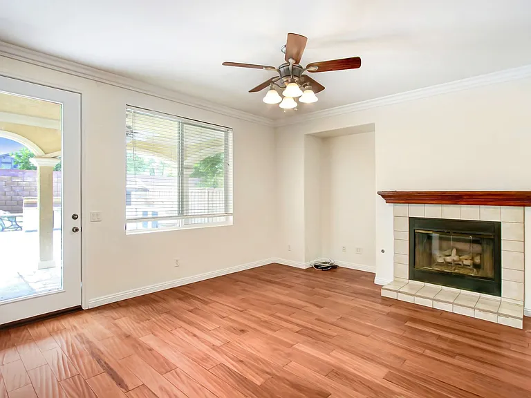 33561 Cedar Creek Ln — Photo 6