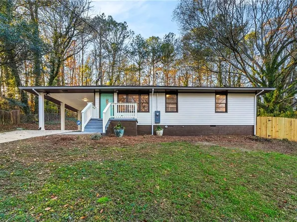 2903 Akron St, East Pt, GA 30344