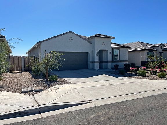 3rd image of 1127 W Del Monte Pl